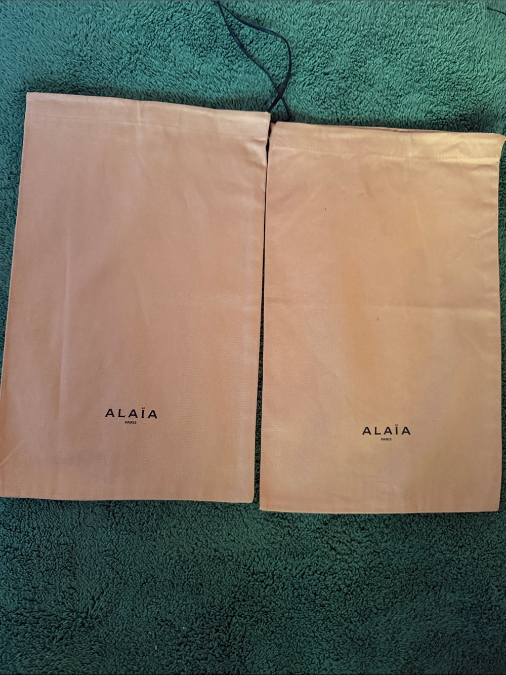 Alaïa Beige Drawstring Garment Dust Bags - Pair